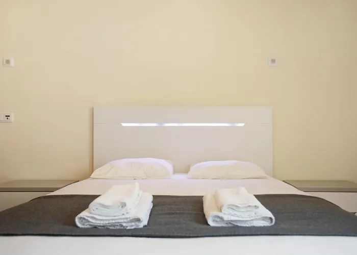 A O - Passarelle * ペニシェ